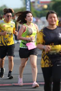 BIB: 0370
                            <button type="button" onclick="openModal(5246976)" class="btn btn-primary btn-sm float-right btn-popup" data-toggle="modal" data-target=".modal-high-quality">
                        <i class="fas fa-shopping-cart"></i> Add to Cart
                    </button>
                                            <button type="button" onclick="isThisMe(5246976, true)" class="btn btn-success btn-sm float-right btn-popup btn-isme hidden" data-toggle="tooltip" data-placement="bottom" title="นี่คือรูปของคุณใช่ไหม คลิกที่นี่เพื่อเอาเข้าอัลบั้ม">
                        <i class="fas fa-plus"></i> Add to album
                    </button>
                    <button type="button" onclick="isThisMe(5246976, false)" class="btn btn-warning btn-sm float-right btn-popup btn-isnotme hidden">
                        <i class="fas fa-ban"></i> Remove from album
                    </button>